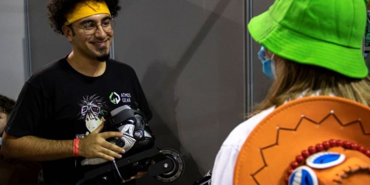 Au salon X Mobility du Mans, Mohammed Soliman, créateur du roller…  électrique